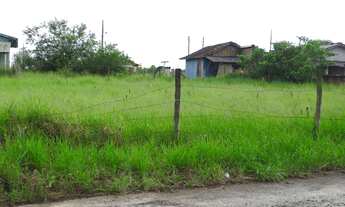 Imagem 7: Ótimo terreno com 672 m², aproximadamente 7 km do mar. Localizado no bairro Areias em Paul