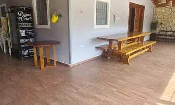 Imagem 4: Casa para aluguel possui 275 metros quadrados com 3 quartos em Praia de Carapibus - Conde