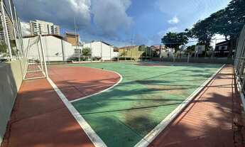 Imagem 2: Casa de condomínio para aluguel tem 159 metros quadrados com 4 quartos