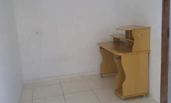 Imagem 4: Alugo quitinete cozinha, uma sala ,e um quarto com banheiro