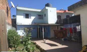 Imagem 2: DE QUEIROZ. CASA AMPLA COM ÓTIMA OPORTUNIDADE PARA RENDA! EM RECANTO CAMPO BELO! SÃO PAULO