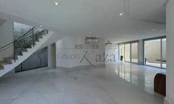 Imagem 7: Casa em rua fechada - Jardim Luzitânia - 4 Dormitórios - 270m