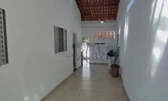 Imagem 3: Casa para aluguel possui 100 metros quadrados com 3 quartos