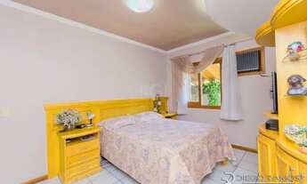 Imagem 6: Casa para Venda - 518m², 4 dormitórios, sendo 2 suites, 4 vagas - Partenon