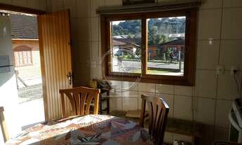 Imagem 3: CASA EM CANELA Casa com 3 dormitórios