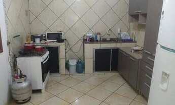 Imagem 2: 2 casas em sobrado