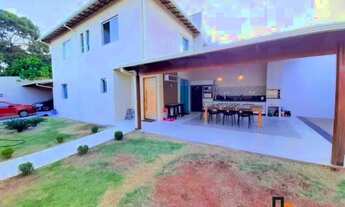 Imagem 2: Casa Duplex Com Armários Planejados - BH - Trevo - 3 Quartos (1 Suíte) - 4 Vagas