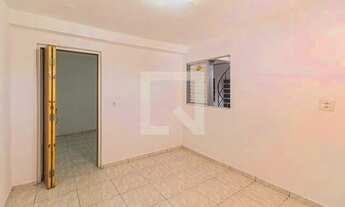 Imagem 4: Casa para Aluguel - Jardim Elvira, 1 Quarto, 25 m2