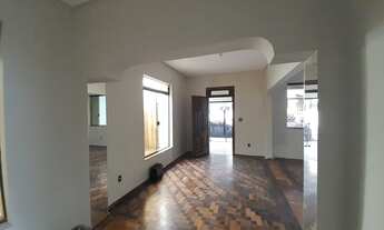 Imagem 5: Casa para venda tem 196 metros quadrados com 2 quartos em Centro - Pouso Alegre - MG