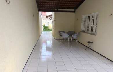 Imagem 3: Duplex em rua pública com 213m², na Cidade dos Funcionários