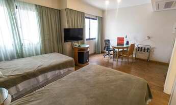 Imagem 2: Flat próximo Avenida Santo Amaro e a faculdade Anhembi Morumbi, com entrada imediata e sem