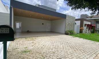 Imagem 3: Casa para aluguel no Condomínio Belvedere 1, Cuiabá, 4 suítes, piscina e churrasqueira