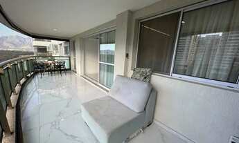 Imagem 7: Apartamento para Venda em Rio de Janeiro, Jacarepaguá, 4 dormitórios, 2 suítes, 4 banheiro