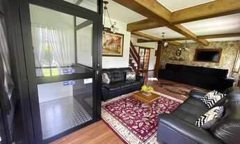 Imagem 7: MARAVILHOSA Casa no Condomínio Estância de Guararema sobrado para venda com 400 m² com 6 q