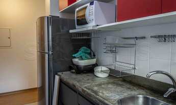 Imagem 4: Flat na Berrini, prox a Estação Berrini da CPTM, rodeado de grandes escritórios