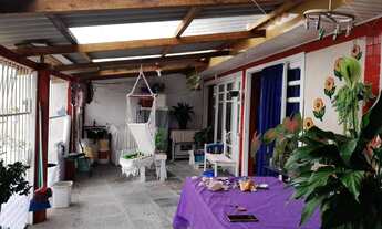 Imagem 6: Casa de alvenaria, com ampla sala e cozinha conjugada, 01 dormitório, banheiro, despensa