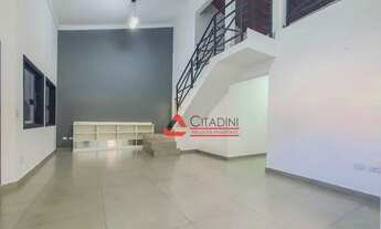 Imagem: Casa em Condomínio, 3 Suítes, Edícula