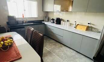 Imagem 6: Ágio Porteira Fechada casa alto padrão em águas lindas 2 suítes + 1 quarto Piscina