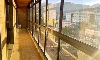 Imagem 3: Apartamento para Venda em Teresópolis, Várzea, 2 dormitórios, 1 suíte, 3 banheiros, 1 vaga