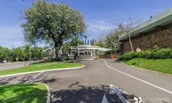 Imagem 2: Casa à venda Avenida da Cavalhada, Cavalhada - Porto Alegre