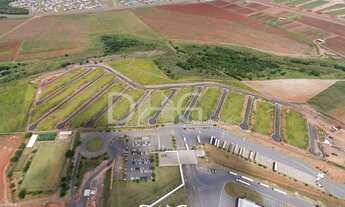 Imagem: Terreno à venda com 200 m² Residencial