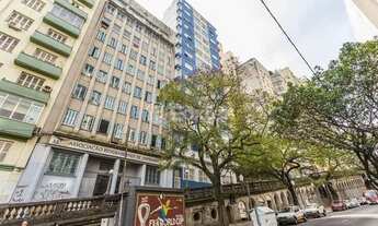 Imagem: Apartamento à venda Avenida Borges de Medeiros