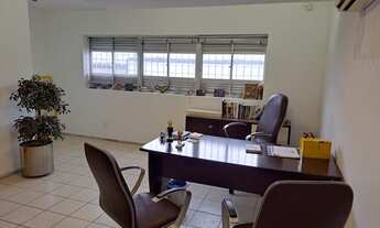 Imagem 2: Ponto Comercial para aluguel e venda com 307 metros quadrados em Jaraguá - Maceió - Alagoa