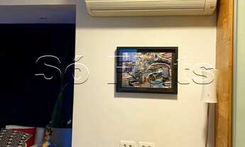 Imagem 6: Flat com ótima localização ao lado da Av Santo Amaro e a alguns metrôs do Pq Ibirapuera. S