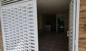 Imagem 5: Alugo excelente triplex com garagem em condomínio fechado bem no centro de Realengo RJ