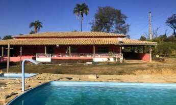 Imagem: Lindo sitio de 5.200 m² córregos nos fundos