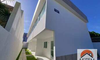 Imagem: Casa Triplex em Bairro Novo. Última unidade