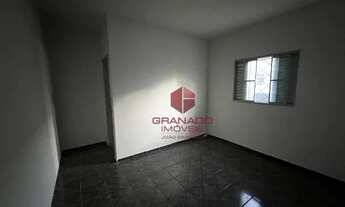 Imagem 3: Kitnet com 1 dormitório para alugar, 40 m² por R$ 680,00/mês - Cidade Jardim - Maringá/PR