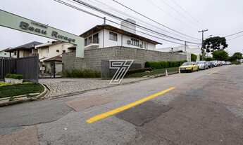 Imagem 2: Casa de condomínio para venda possui 415 metros quadrados com 4 quartos em Seminário - Cur