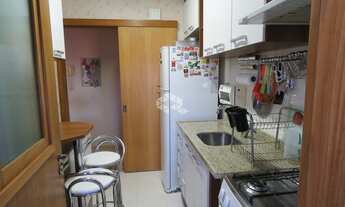 Imagem 6: Apartamento para venda com 67 metros quadrados com 2 quartos em Passo da Areia - Porto Ale