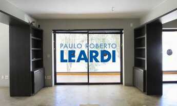 Imagem: CASA ASSOBRADADA - PERDIZES - SP