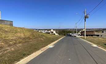 Imagem 2: Lote em condomínio para venda com 300 metros quadrados no Jardins Bolonha - Senador Canedo