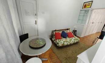 Imagem 4: Excelente Quarto e Sala, Fundos, Vista Verde, Sol da Manhã, prox Metro, na Gloria!