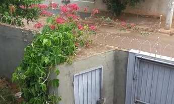 Imagem: Vendo um sobrado no B Betaville. Próximo