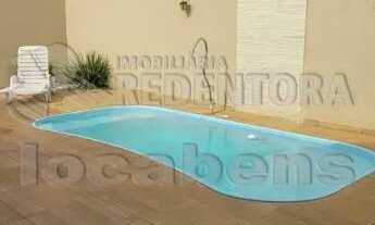 Imagem 2: Santa Regina - Ótima casa com piscina em bairro tranquilo