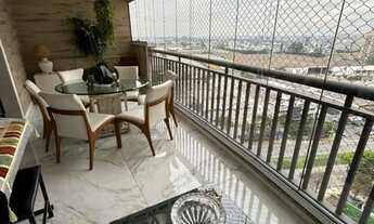 Imagem: Apartamento de luxo com varanda gourmet