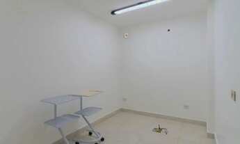 Imagem 2: Casa para alugar em Londrina, Jardim Londrilar, com 10 quartos, com 312 m²