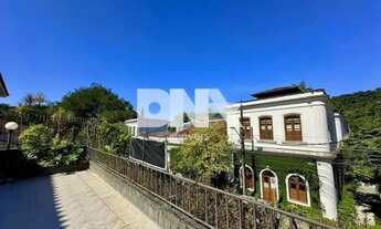 Imagem 2: Casa de rua - Duplex / Residencial / Jardim Botânico