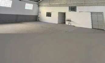 Imagem 2: EXCELENTE GALPÃO NO CHACARAS REUNIDAS EM SJC Área de terreno 1.000m2 Área construída 770m2