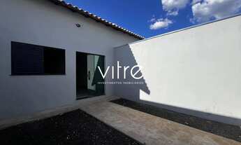 Imagem: Casa à venda no bairro Jardim Holanda em