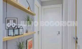 Imagem 5: Condomínio Atrium, 4 quartos todo montado, suíte , closet, 2 vagas na escritura, prédio co