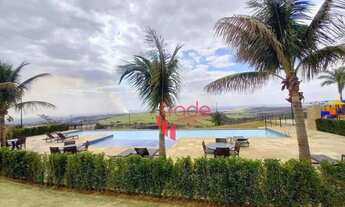 Imagem: Casa em Condomínio à Venda de 03 Quartos