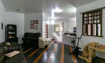 Imagem 4: Casa à Venda - Santa Lúcia, 3 Quartos, 530 m2