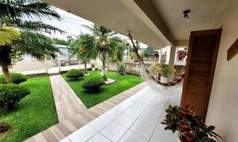 Imagem: Casa com 3 dormitórios e quiosque