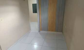 Imagem 1: /Alugo AP com 2 Qrts no Japiim