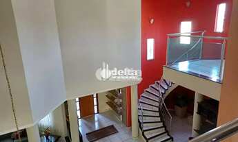 Imagem 3: Casa disponível para venda no bairro Cidade Jardim em Uberlândia MG